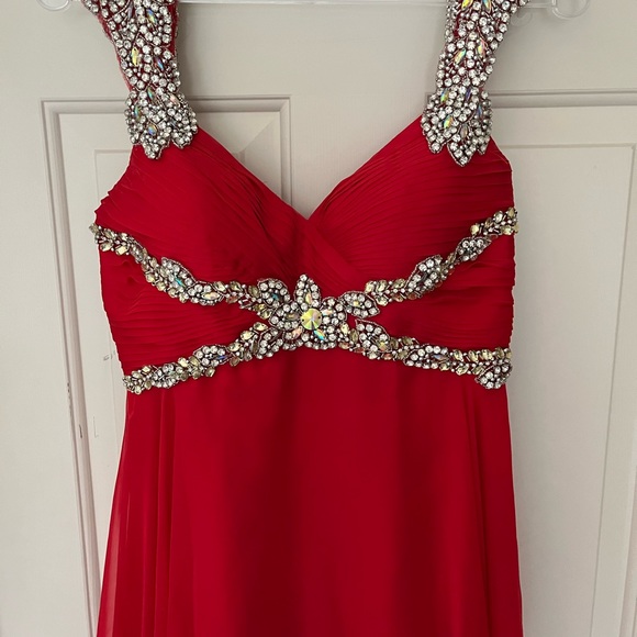 Red size 6 prom dress - Picture 1 of 4